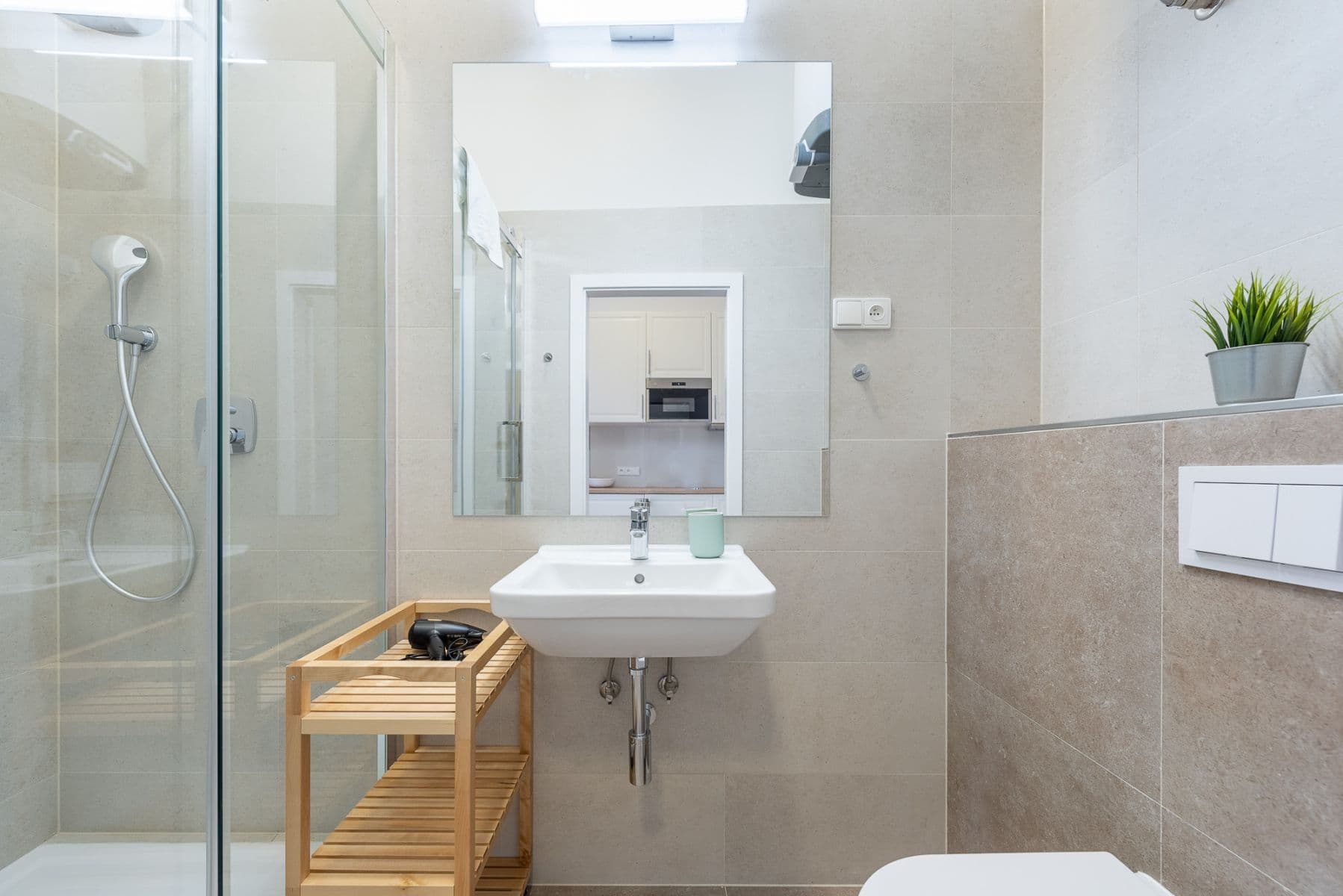 Prenájom bytu 25 m², Těšnov, Praha, Praha Prenájom bytu 25 m², Těšnov, Praha, Praha