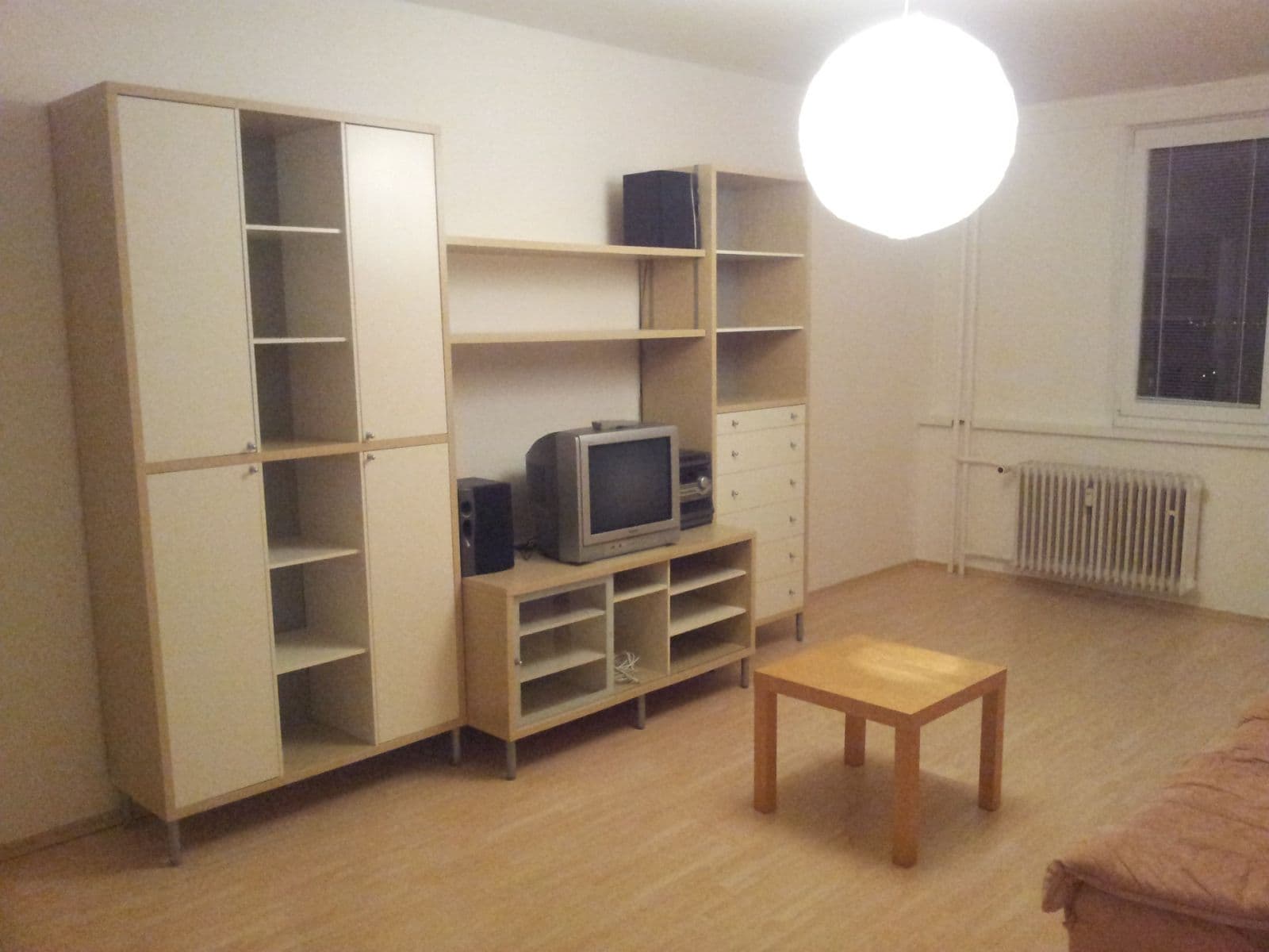 Prenájom bytu 2-izbový 55 m², Macháčkova, Plzeň, Plzeňský kraj Prenájom bytu 2-izbový 55 m², Macháčkova, Plzeň, Plzeňský kraj