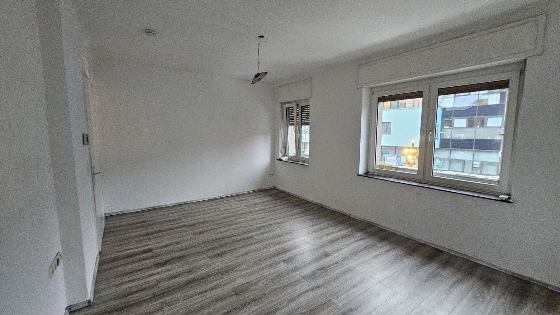 Prenájom bytu 3-izbový 50 m², Bahnhofstr. 48, Alsdorf, Severné Porýnie - Westfálsko Prenájom bytu 3-izbový 50 m², Bahnhofstr. 48, Alsdorf, Severné Porýnie - Westfálsko