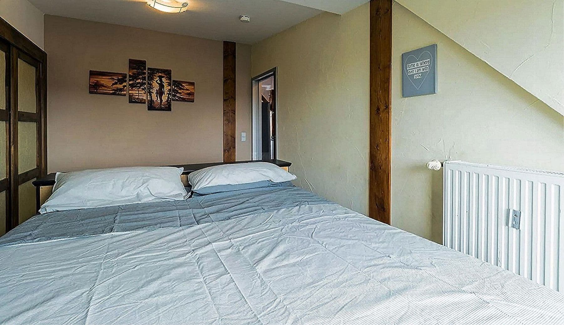 Prenájom bytu 2-izbový 74 m², Berlin, Berlín Prenájom bytu 2-izbový 74 m², Berlin, Berlín