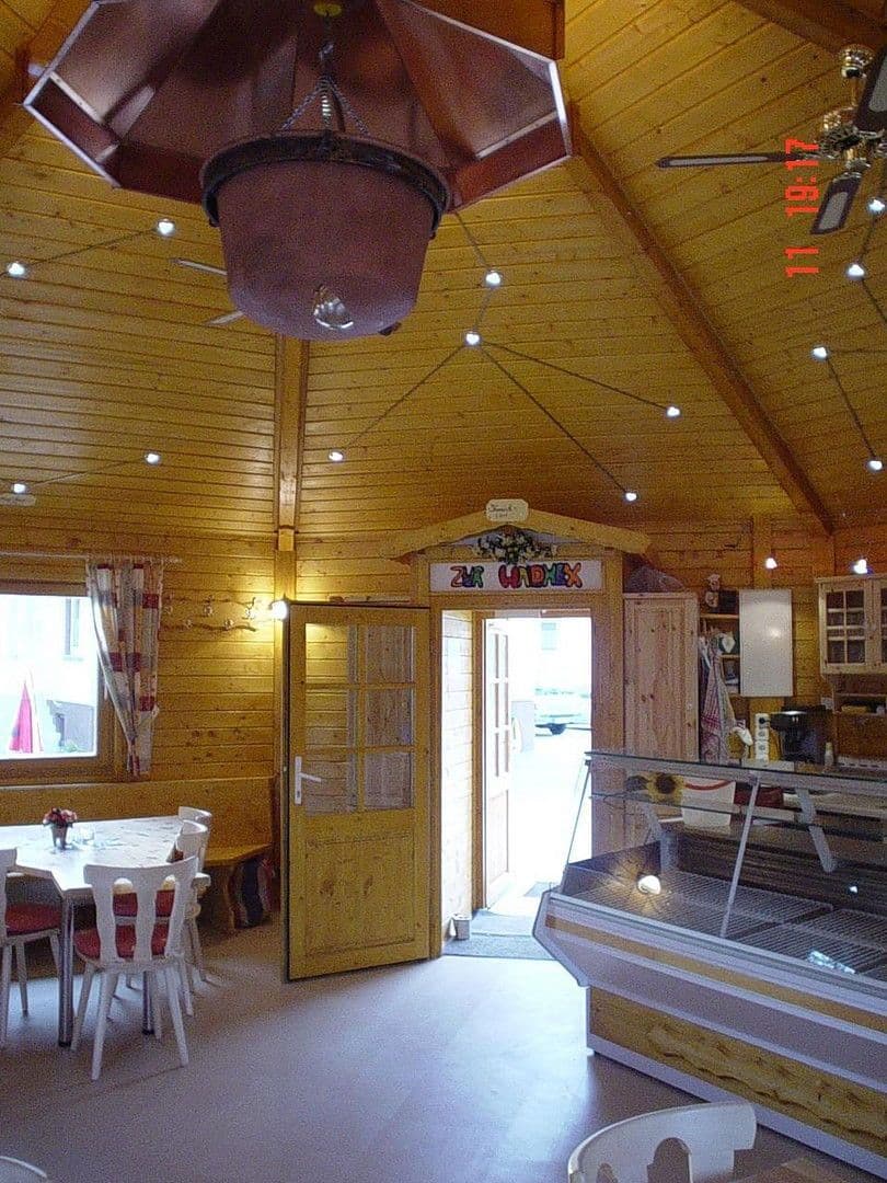 Predaj domu 672 m², pozemek 3.000 m², Pottum, Porýnie-Falcko Predaj domu 672 m², pozemek 3.000 m², Pottum, Porýnie-Falcko