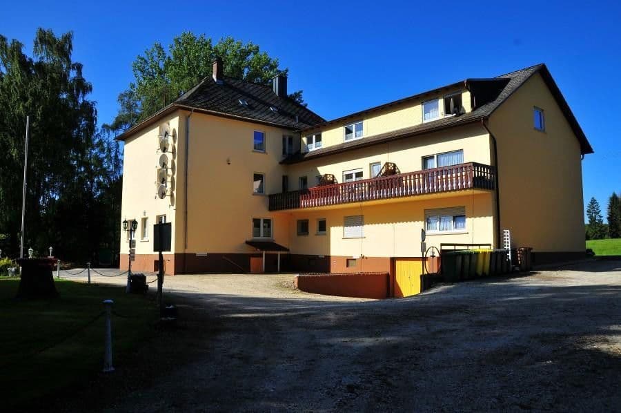 Predaj domu 672 m², pozemek 3.000 m², Pottum, Porýnie-Falcko Predaj domu 672 m², pozemek 3.000 m², Pottum, Porýnie-Falcko
