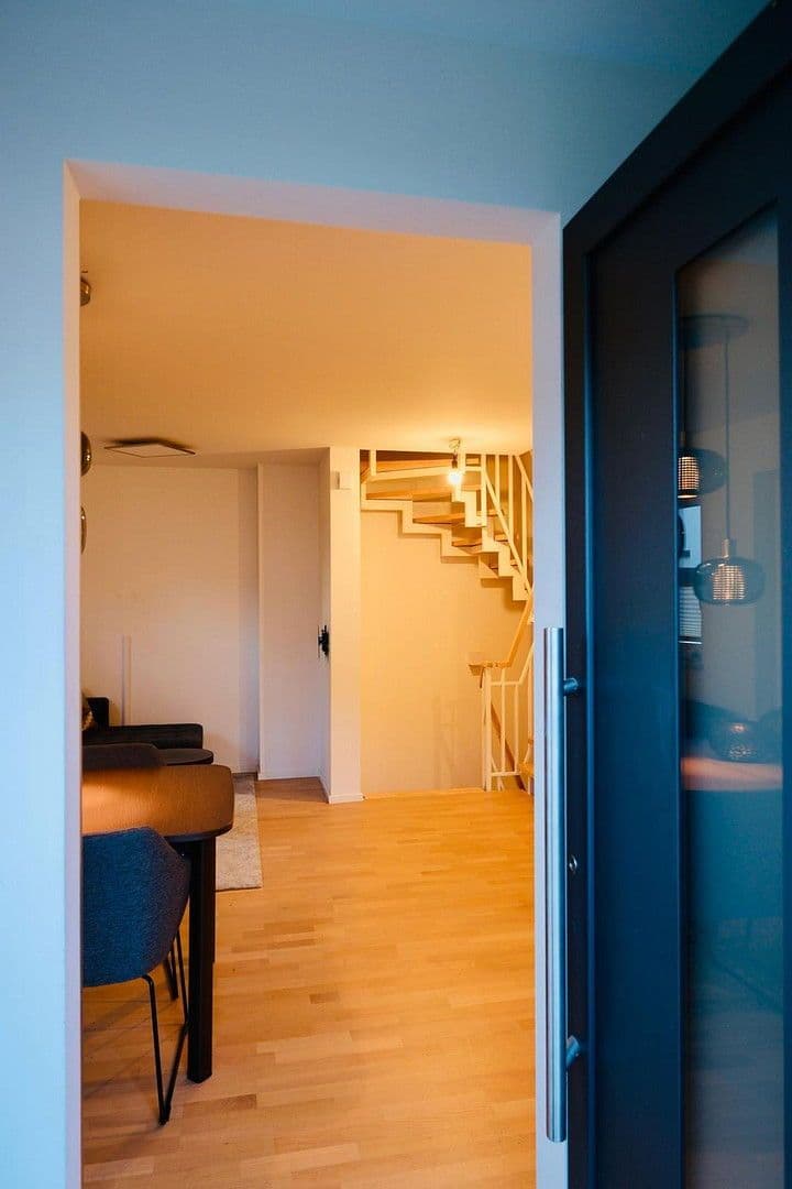 Predaj domu 94 m², pozemek 185 m², München - Waldperlach, Bavorsko Predaj domu 94 m², pozemek 185 m², München - Waldperlach, Bavorsko