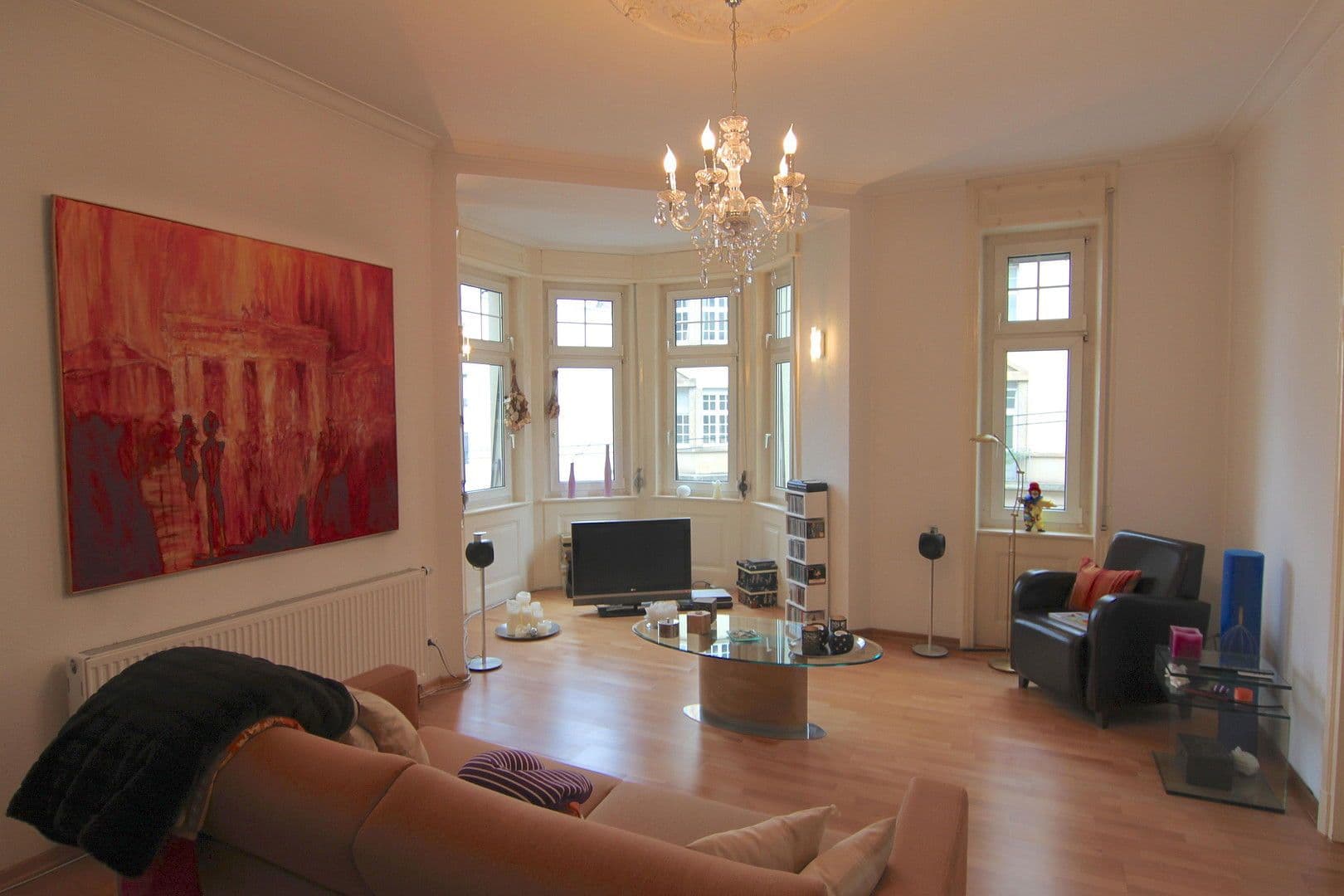 Prenájom bytu 4-izbový 124 m², Stuttgart, Bádensko-Wurttembersko Prenájom bytu 4-izbový 124 m², Stuttgart, Bádensko-Wurttembersko