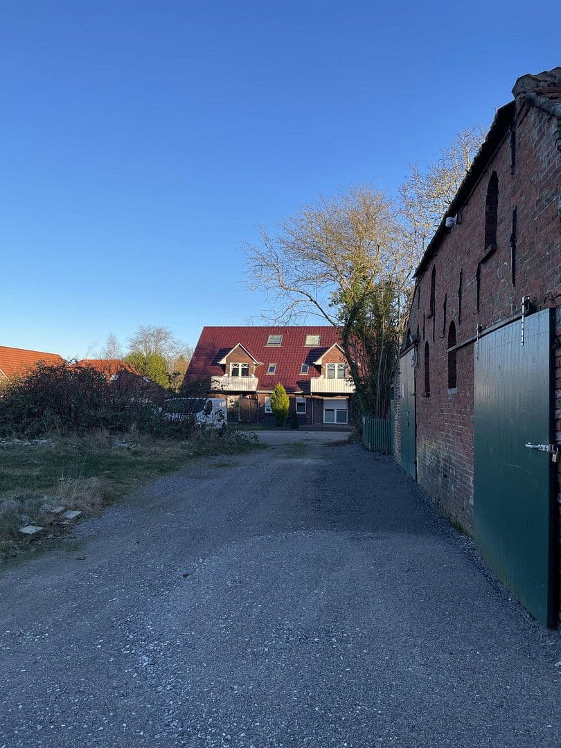 Predaj domu 750 m², pozemek 1.255 m², Hage, Dolné Sasko Predaj domu 750 m², pozemek 1.255 m², Hage, Dolné Sasko