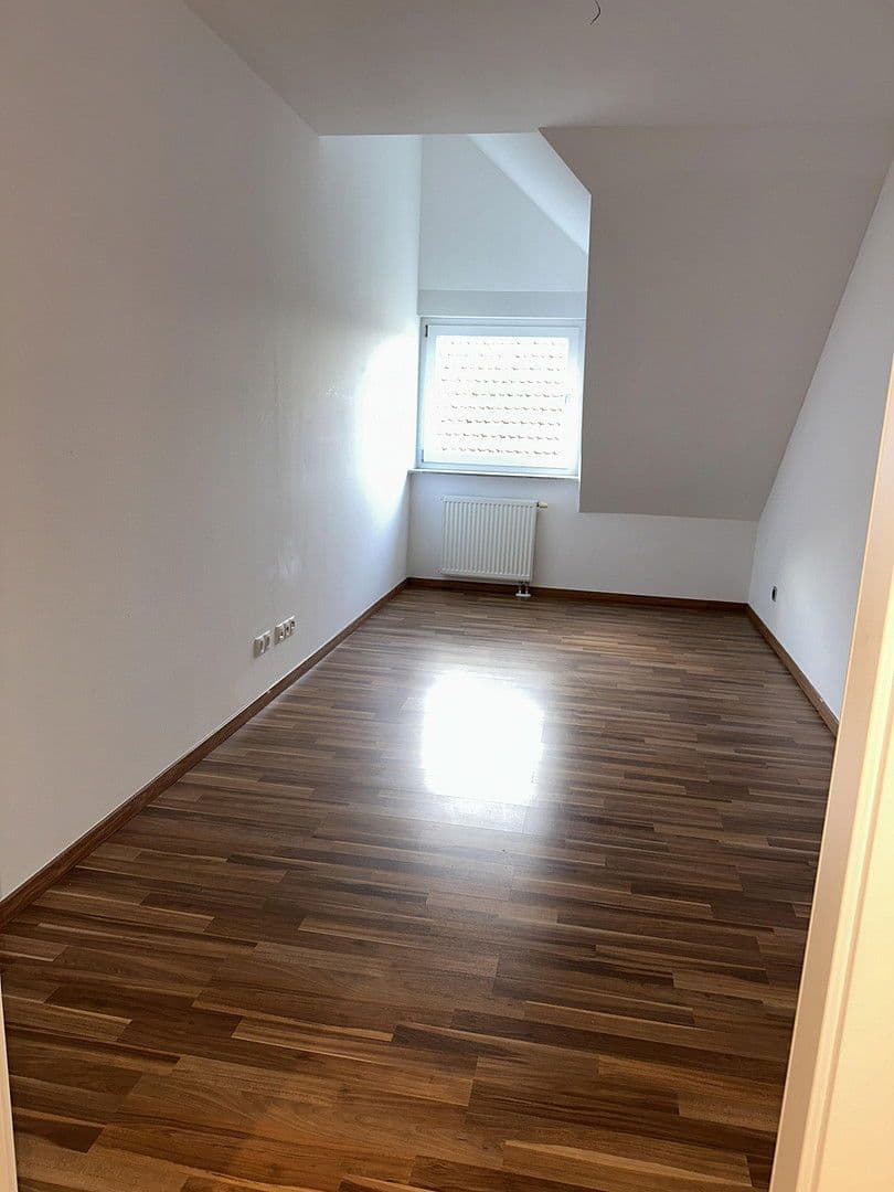 Predaj bytu 4-izbový 117 m², Lorsch, Hesensko Predaj bytu 4-izbový 117 m², Lorsch, Hesensko