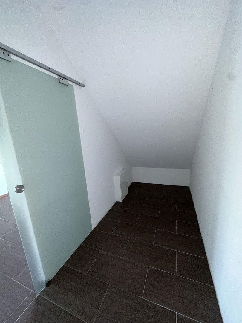 Predaj bytu 4-izbový 117 m², Lorsch, Hesensko Predaj bytu 4-izbový 117 m², Lorsch, Hesensko