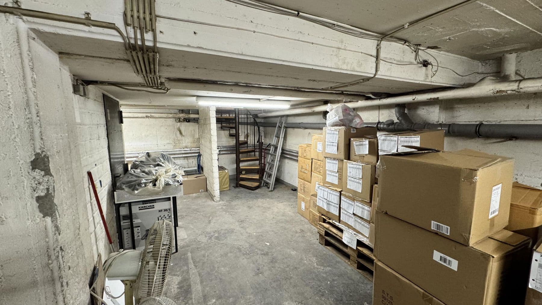 Prenájom nebytového priestoru 287 m², Ehrenfeld Stadtbezirk 4, Bergisch Gladbach, Severné Porýnie - Westfálsko Prenájom nebytového priestoru 287 m², Ehrenfeld Stadtbezirk 4, Bergisch Gladbach, Severné Porýnie - Westfálsko