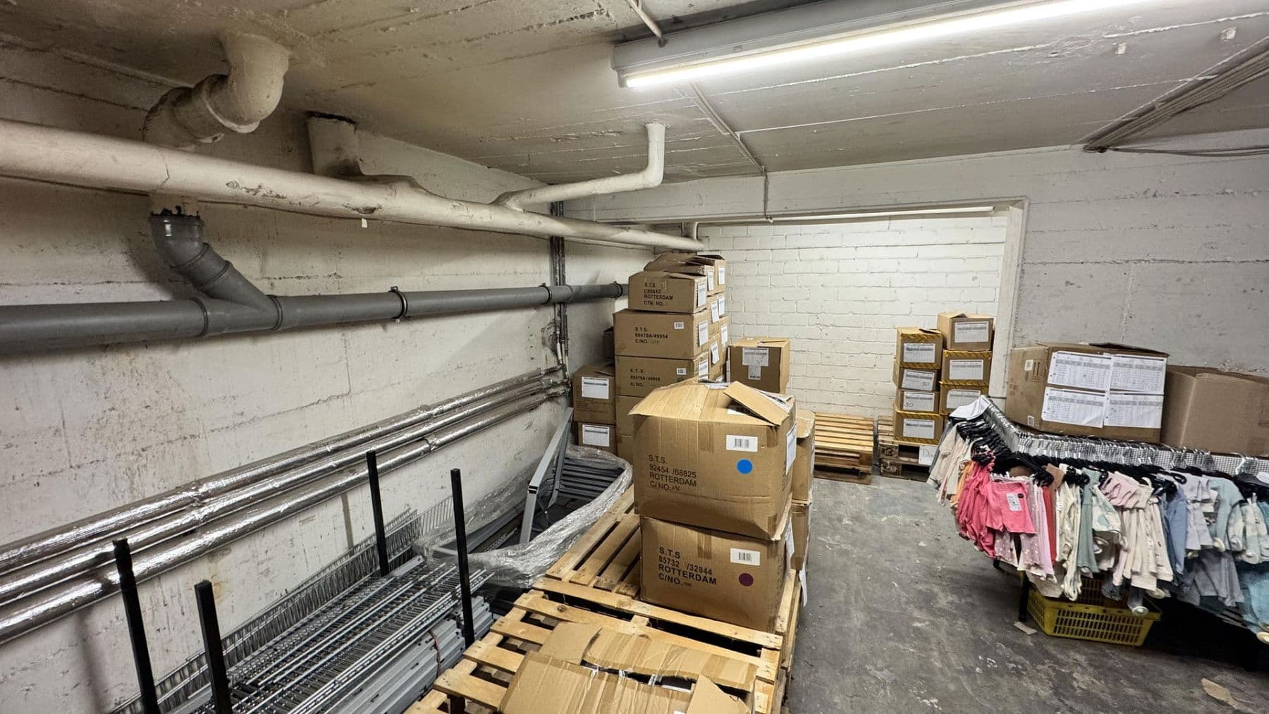 Prenájom nebytového priestoru 287 m², Ehrenfeld Stadtbezirk 4, Bergisch Gladbach, Severné Porýnie - Westfálsko Prenájom nebytového priestoru 287 m², Ehrenfeld Stadtbezirk 4, Bergisch Gladbach, Severné Porýnie - Westfálsko