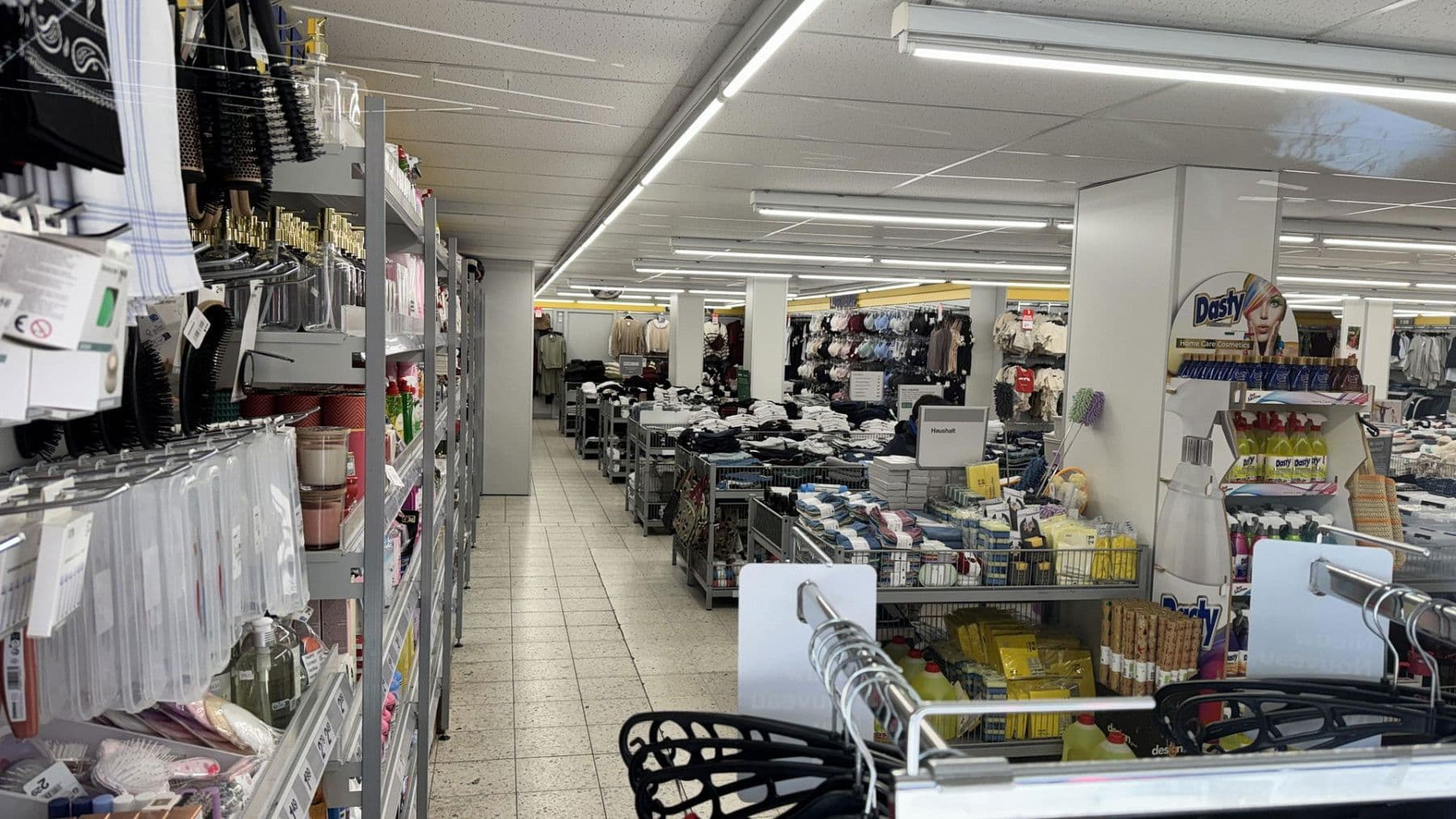 Prenájom nebytového priestoru 287 m², Ehrenfeld Stadtbezirk 4, Bergisch Gladbach, Severné Porýnie - Westfálsko Prenájom nebytového priestoru 287 m², Ehrenfeld Stadtbezirk 4, Bergisch Gladbach, Severné Porýnie - Westfálsko