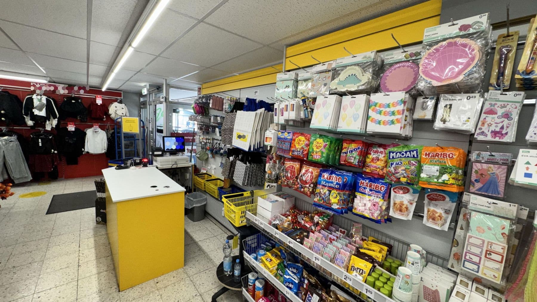 Prenájom nebytového priestoru 287 m², Ehrenfeld Stadtbezirk 4, Bergisch Gladbach, Severné Porýnie - Westfálsko Prenájom nebytového priestoru 287 m², Ehrenfeld Stadtbezirk 4, Bergisch Gladbach, Severné Porýnie - Westfálsko