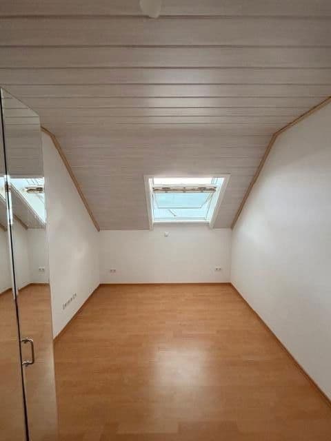Prenájom bytu 2-izbový 56 m², Schwifting, Bavorsko Prenájom bytu 2-izbový 56 m², Schwifting, Bavorsko