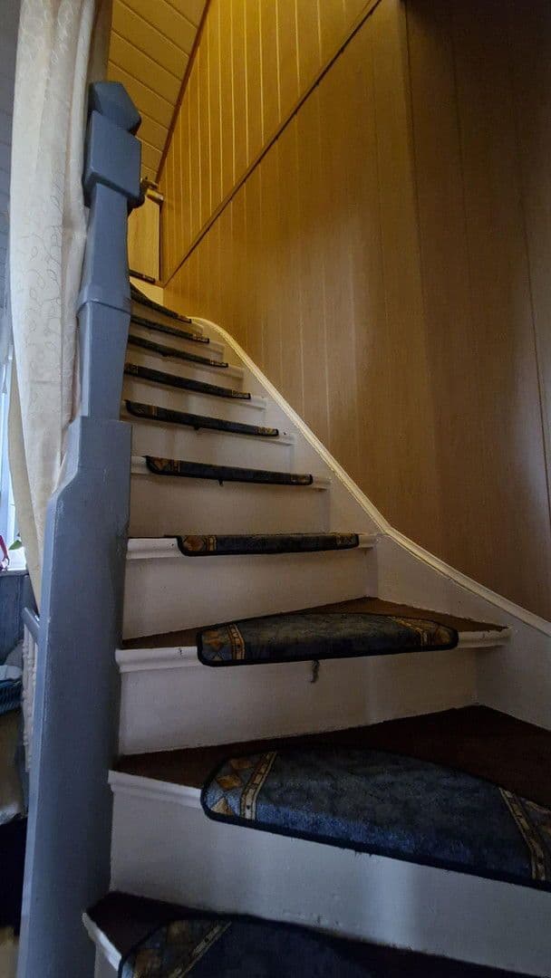 Predaj domu 125 m², pozemek 254 m², Andernach, Porýnie-Falcko Predaj domu 125 m², pozemek 254 m², Andernach, Porýnie-Falcko