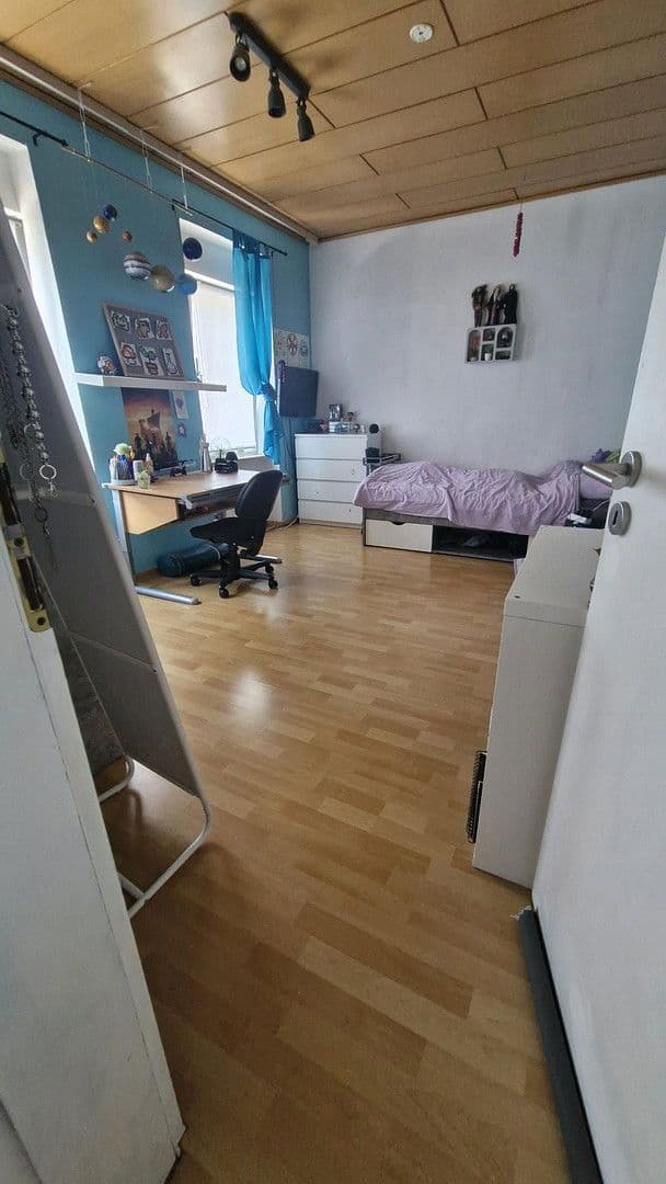 Predaj domu 125 m², pozemek 254 m², Andernach, Porýnie-Falcko Predaj domu 125 m², pozemek 254 m², Andernach, Porýnie-Falcko