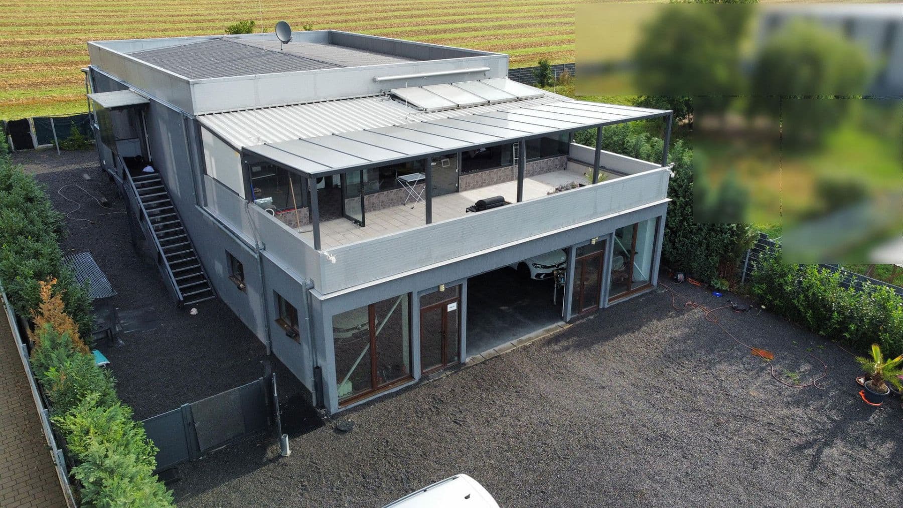 Predaj nebytového priestoru 1.496 m², Leingarten, Bádensko-Wurttembersko Predaj nebytového priestoru 1.496 m², Leingarten, Bádensko-Wurttembersko