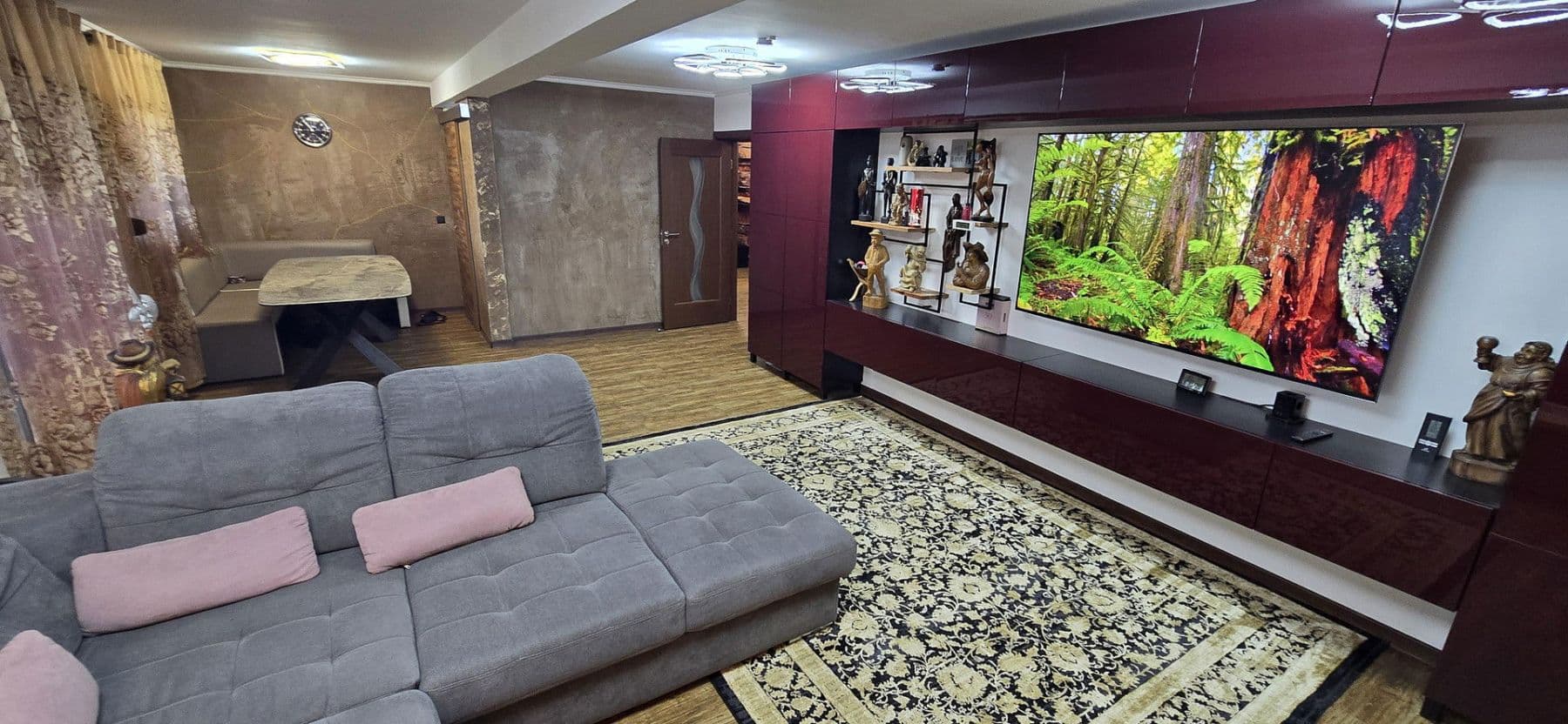 Predaj nebytového priestoru 1.496 m², Leingarten, Bádensko-Wurttembersko Predaj nebytového priestoru 1.496 m², Leingarten, Bádensko-Wurttembersko