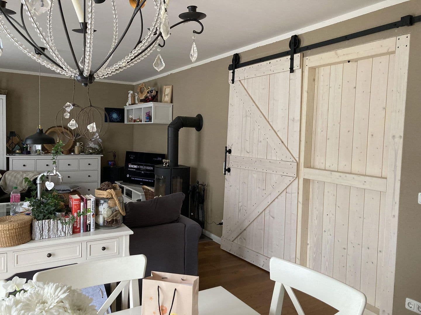 Predaj domu 130 m², pozemek 608 m², Hebertsfelden, Bavorsko Predaj domu 130 m², pozemek 608 m², Hebertsfelden, Bavorsko