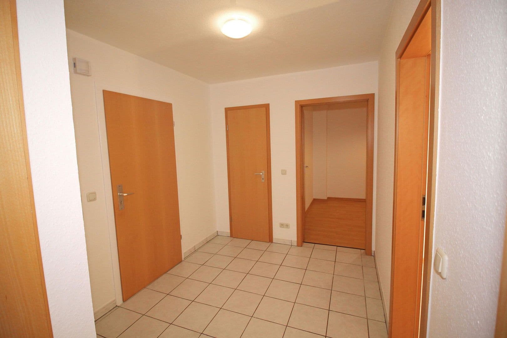 Prenájom bytu 3-izbový 57 m², Anne-Frank-Straße 2a, Mülheim an der Ruhr, Severné Porýnie - Westfálsko Prenájom bytu 3-izbový 57 m², Anne-Frank-Straße 2a, Mülheim an der Ruhr, Severné Porýnie - Westfálsko