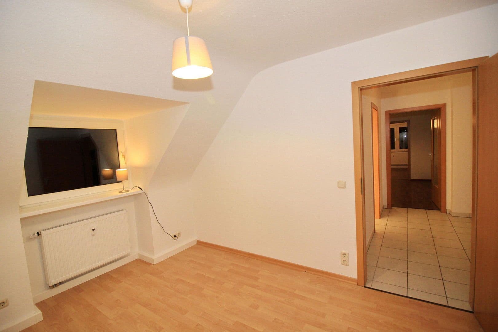 Prenájom bytu 3-izbový 57 m², Anne-Frank-Straße 2a, Mülheim an der Ruhr, Severné Porýnie - Westfálsko Prenájom bytu 3-izbový 57 m², Anne-Frank-Straße 2a, Mülheim an der Ruhr, Severné Porýnie - Westfálsko