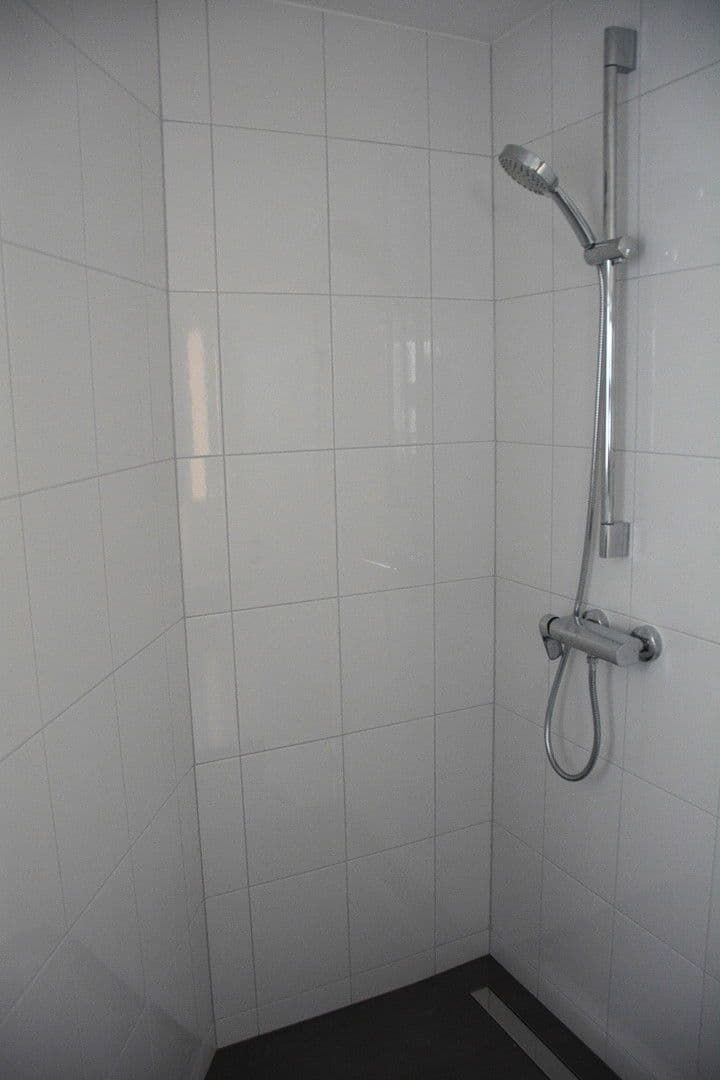 Prenájom bytu 3-izbový 74 m², Aachen, Severné Porýnie - Westfálsko Prenájom bytu 3-izbový 74 m², Aachen, Severné Porýnie - Westfálsko