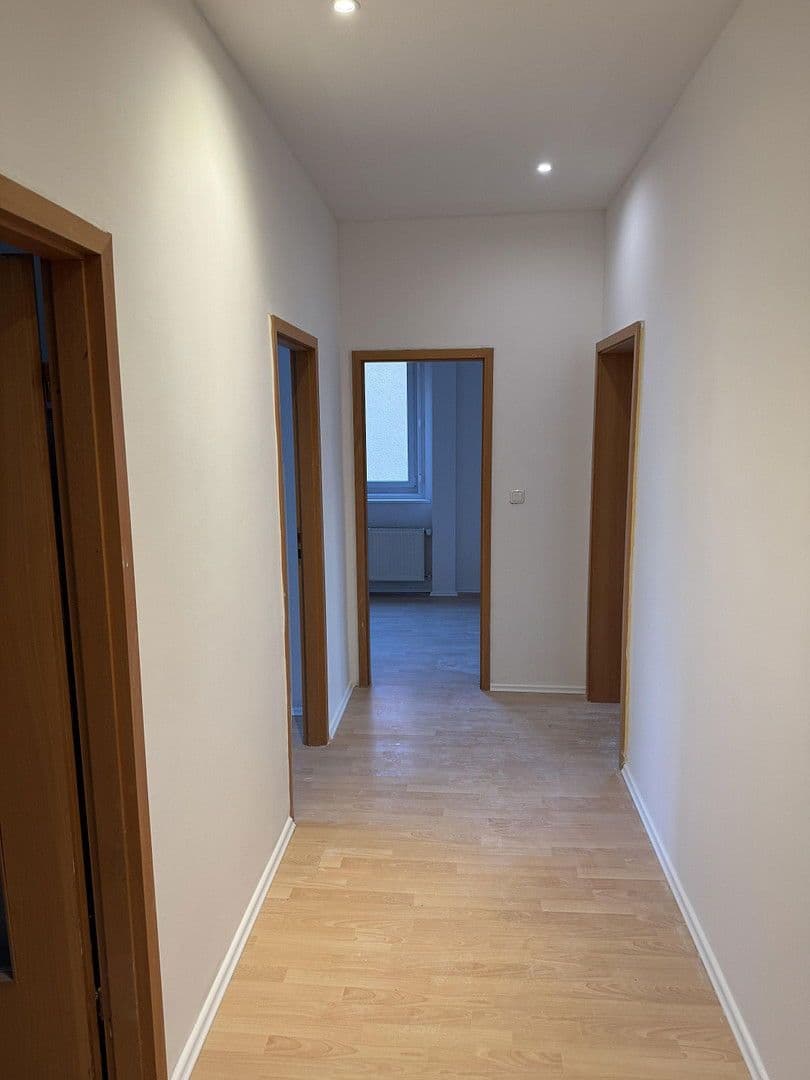 Predaj bytu 2-izbový 71 m², Huttwiler Weg 43, Berlin, Berlín Predaj bytu 2-izbový 71 m², Huttwiler Weg 43, Berlin, Berlín