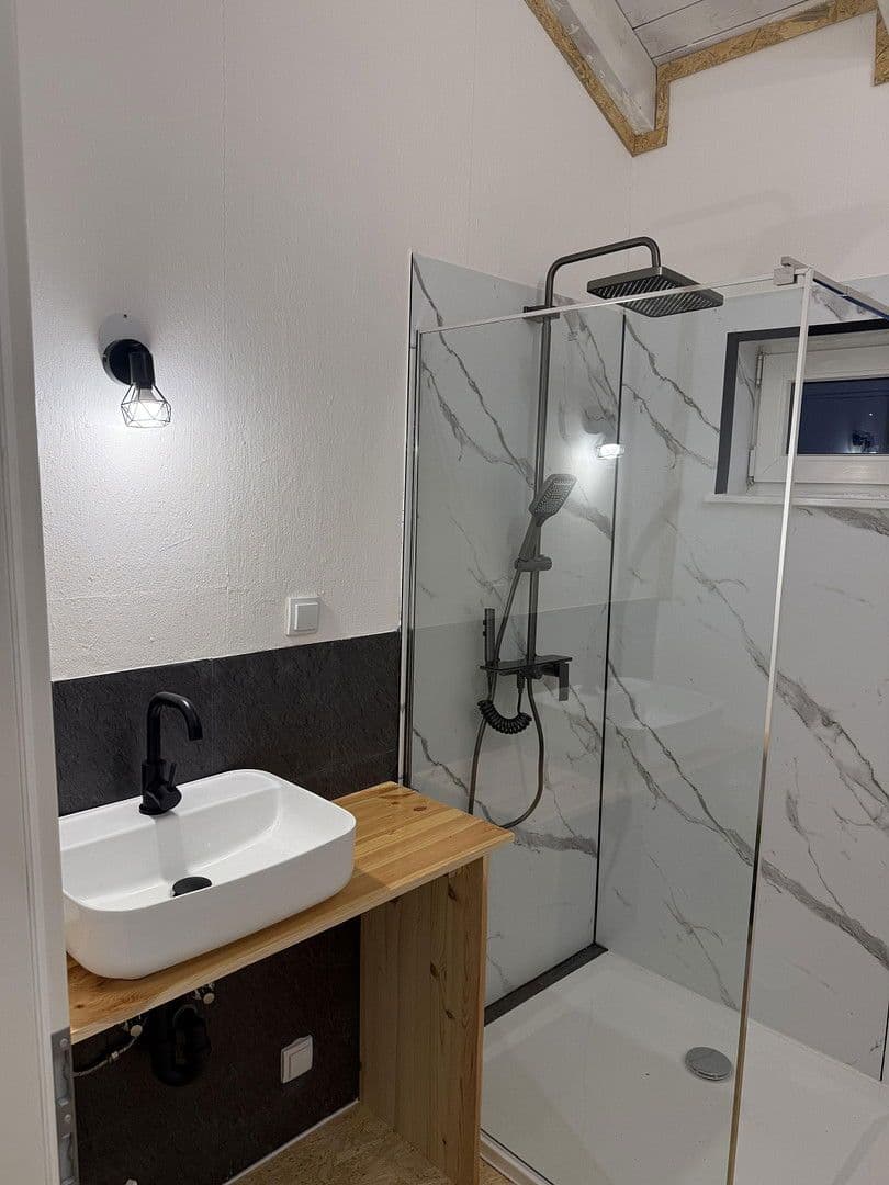 Predaj domu 337 m², pozemek 1.029 m², Aalen, Bádensko-Wurttembersko Predaj domu 337 m², pozemek 1.029 m², Aalen, Bádensko-Wurttembersko