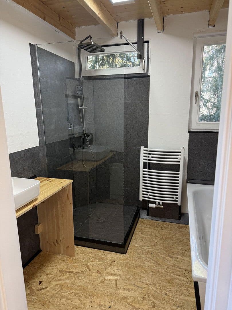 Predaj domu 337 m², pozemek 1.029 m², Aalen, Bádensko-Wurttembersko Predaj domu 337 m², pozemek 1.029 m², Aalen, Bádensko-Wurttembersko