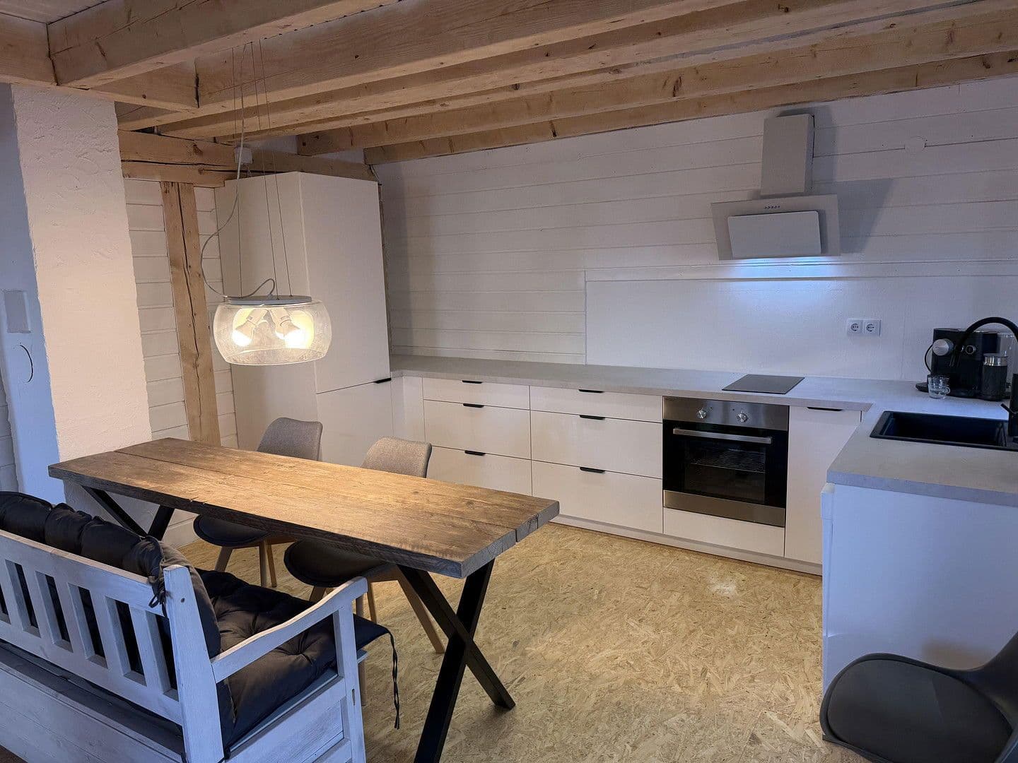 Predaj domu 337 m², pozemek 1.029 m², Aalen, Bádensko-Wurttembersko Predaj domu 337 m², pozemek 1.029 m², Aalen, Bádensko-Wurttembersko