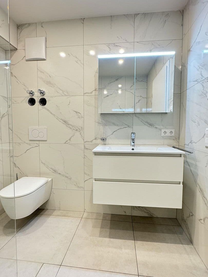 Prenájom bytu 3-izbový 71 m², Wasenstrasse 31, Stuttgart, Bádensko-Wurttembersko Prenájom bytu 3-izbový 71 m², Wasenstrasse 31, Stuttgart, Bádensko-Wurttembersko