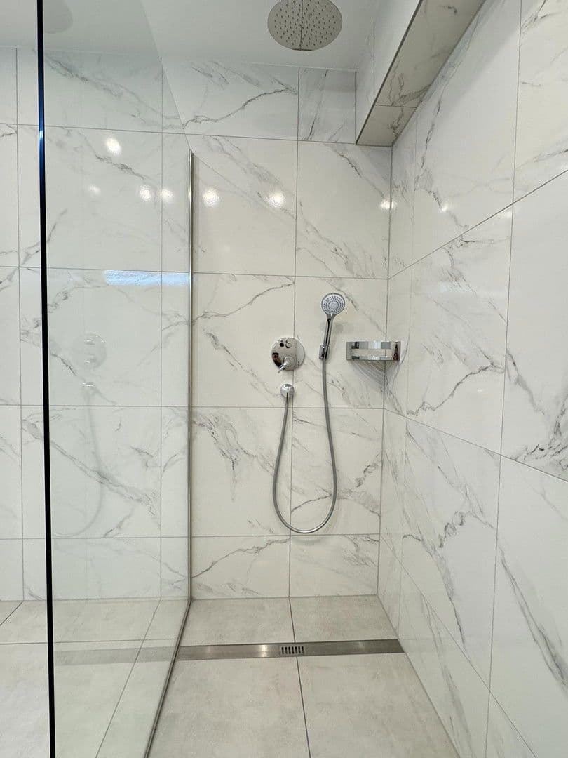 Prenájom bytu 3-izbový 71 m², Wasenstrasse 31, Stuttgart, Bádensko-Wurttembersko Prenájom bytu 3-izbový 71 m², Wasenstrasse 31, Stuttgart, Bádensko-Wurttembersko