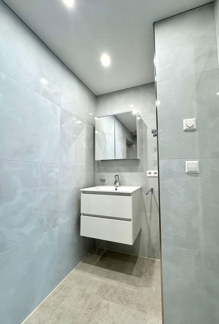 Prenájom bytu 1-izbový 38 m², Wasenstraße 31, Stuttgart, Bádensko-Wurttembersko Prenájom bytu 1-izbový 38 m², Wasenstraße 31, Stuttgart, Bádensko-Wurttembersko