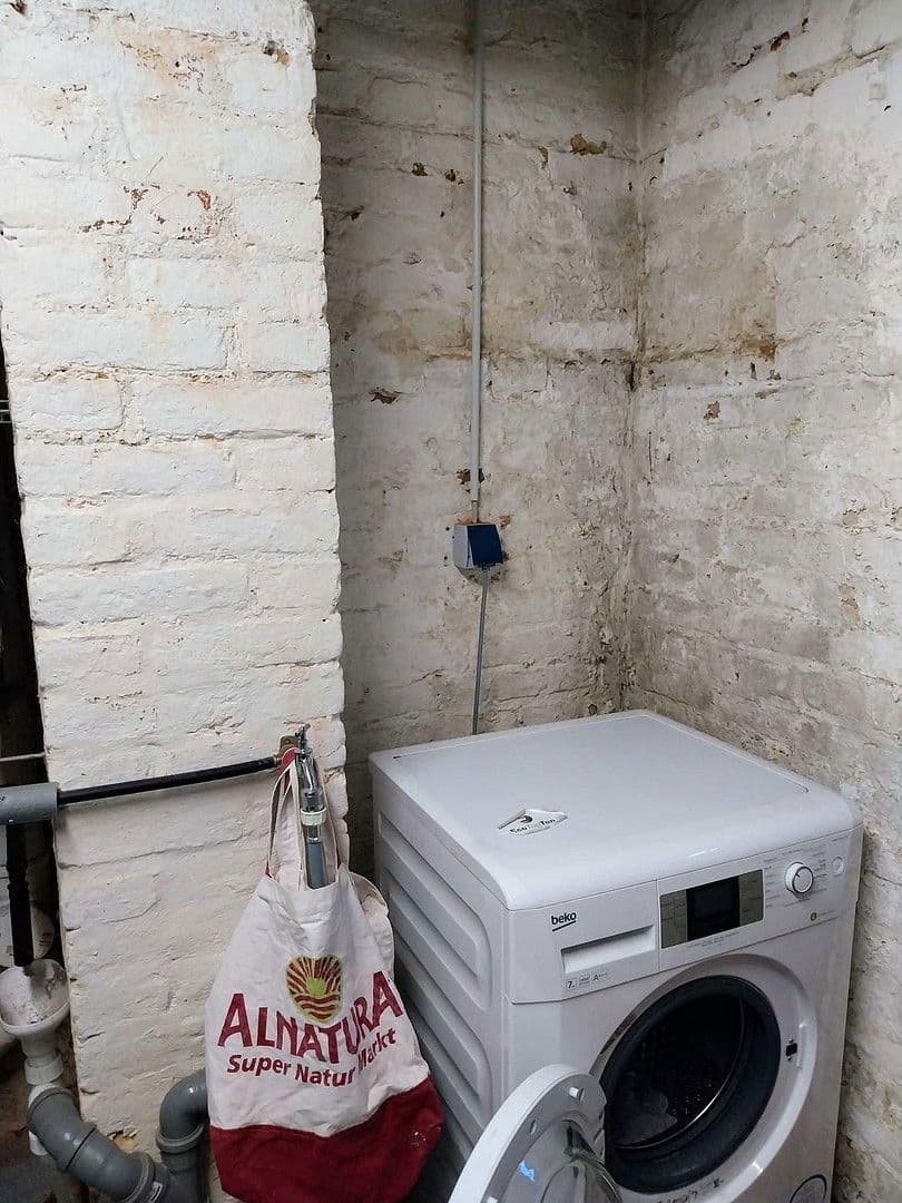 Predaj domu 76 m², pozemek 203 m², Frankfurt, Hesensko Predaj domu 76 m², pozemek 203 m², Frankfurt, Hesensko