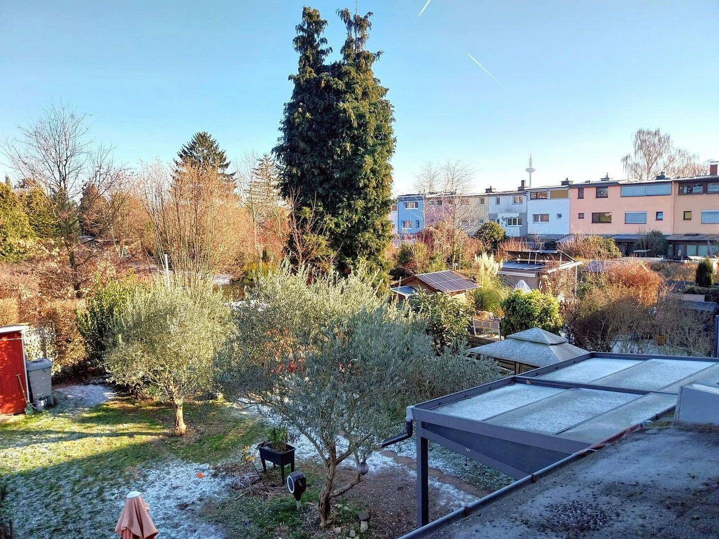 Predaj domu 76 m², pozemek 203 m², Frankfurt, Hesensko Predaj domu 76 m², pozemek 203 m², Frankfurt, Hesensko