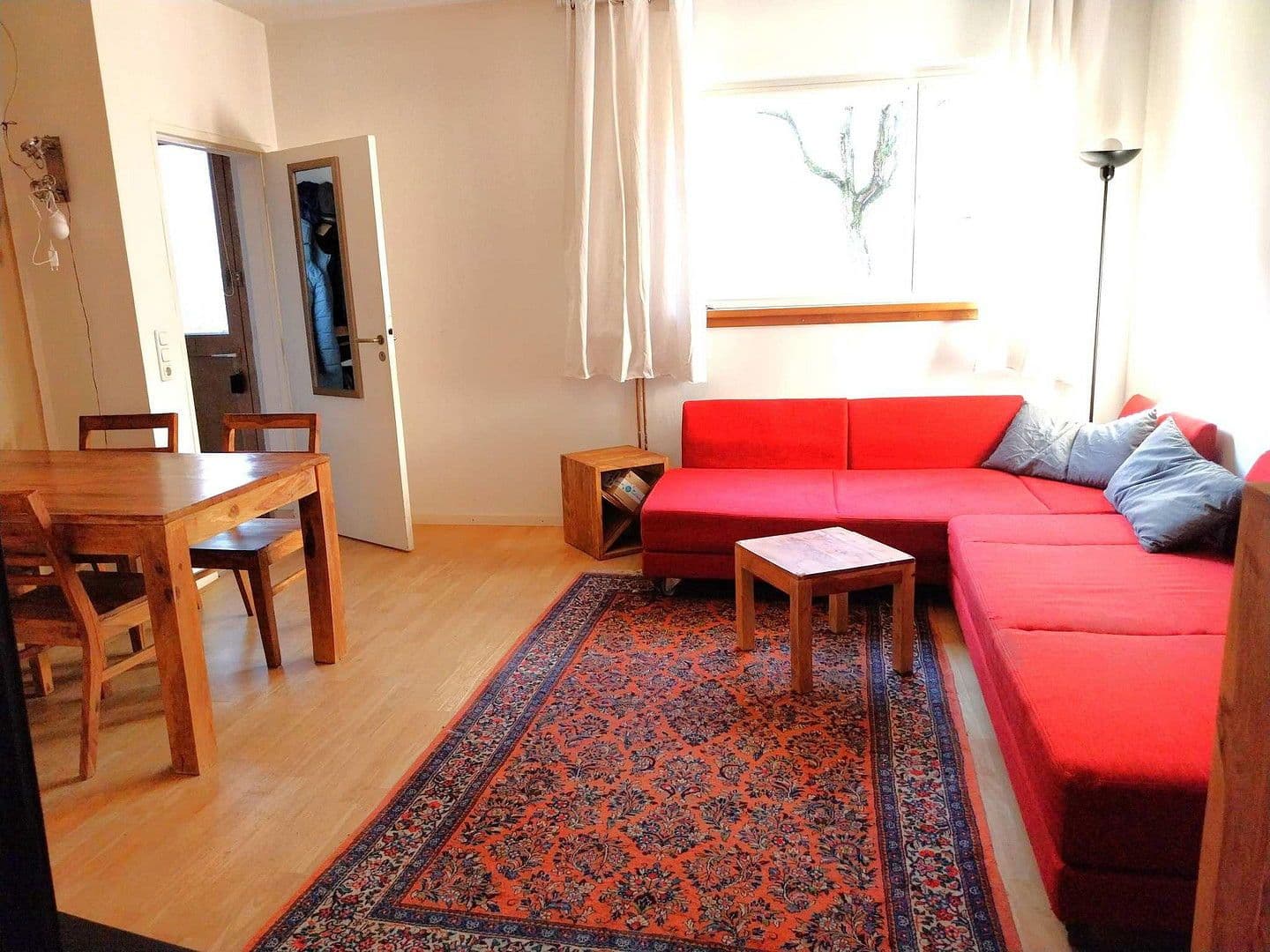 Predaj domu 76 m², pozemek 203 m², Frankfurt, Hesensko Predaj domu 76 m², pozemek 203 m², Frankfurt, Hesensko