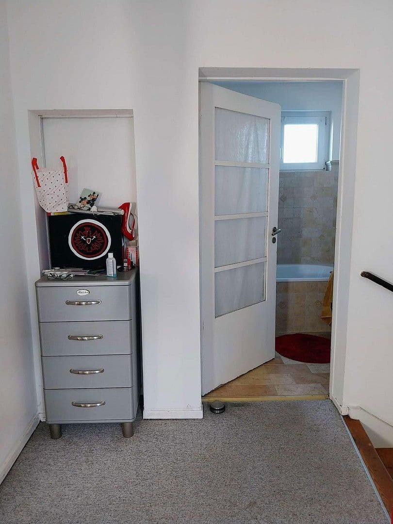 Predaj domu 76 m², pozemek 203 m², Frankfurt, Hesensko Predaj domu 76 m², pozemek 203 m², Frankfurt, Hesensko