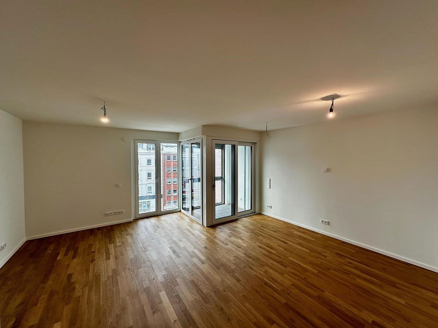 Prenájom bytu 2-izbový 56 m², Holstenstr. 75, Altona-Altstadt, Hamburg Prenájom bytu 2-izbový 56 m², Holstenstr. 75, Altona-Altstadt, Hamburg