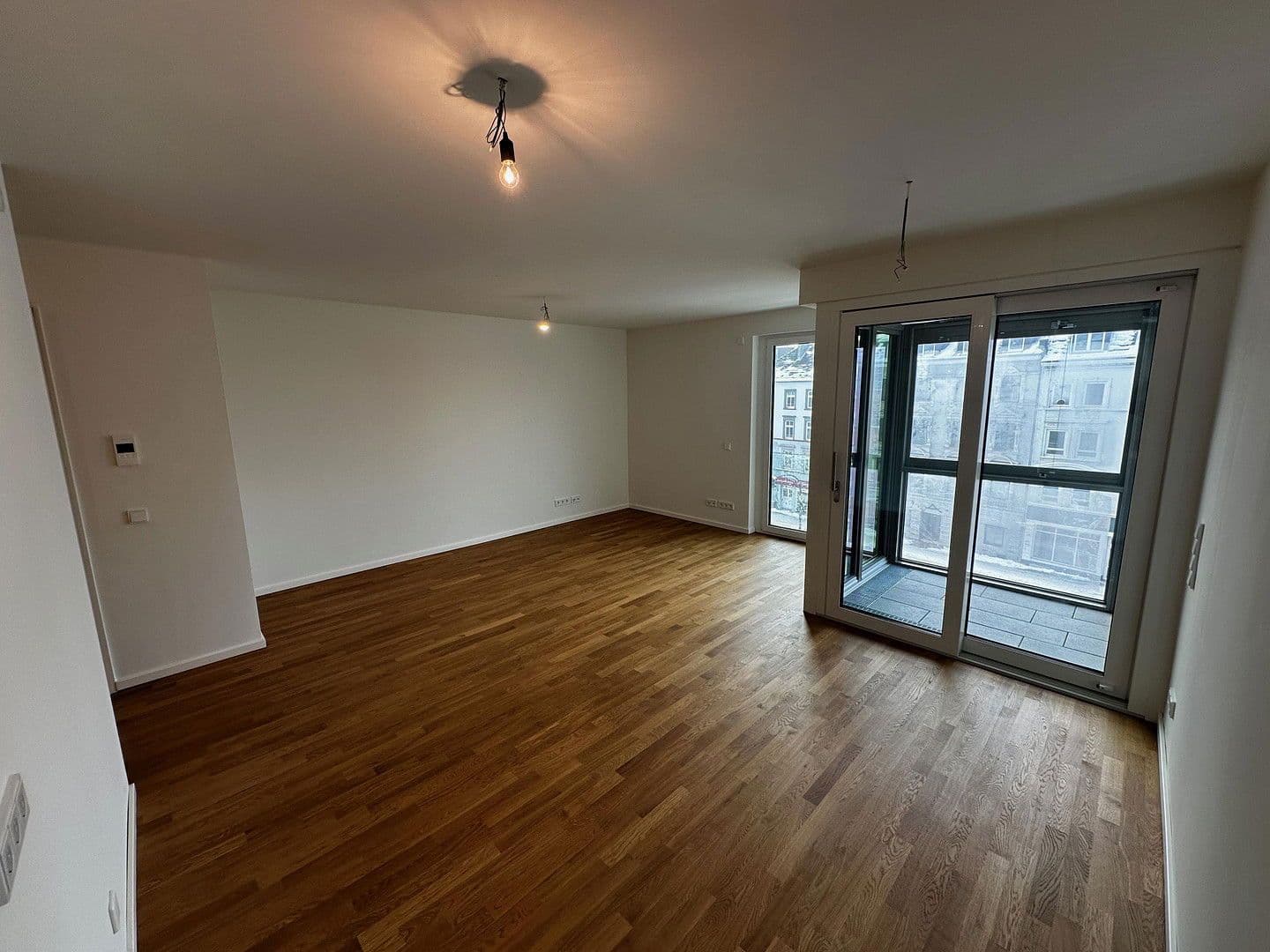 Prenájom bytu 2-izbový 56 m², Holstenstr. 75, Altona-Altstadt, Hamburg Prenájom bytu 2-izbový 56 m², Holstenstr. 75, Altona-Altstadt, Hamburg