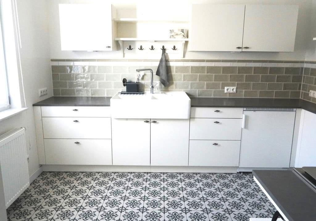 Predaj domu 100 m², pozemek 202 m², Arnstädter Weg 20, Frankfurt, Hesensko Predaj domu 100 m², pozemek 202 m², Arnstädter Weg 20, Frankfurt, Hesensko