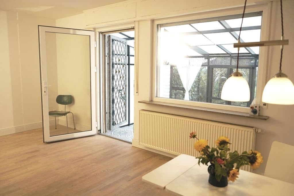 Predaj domu 100 m², pozemek 202 m², Arnstädter Weg 20, Frankfurt, Hesensko Predaj domu 100 m², pozemek 202 m², Arnstädter Weg 20, Frankfurt, Hesensko