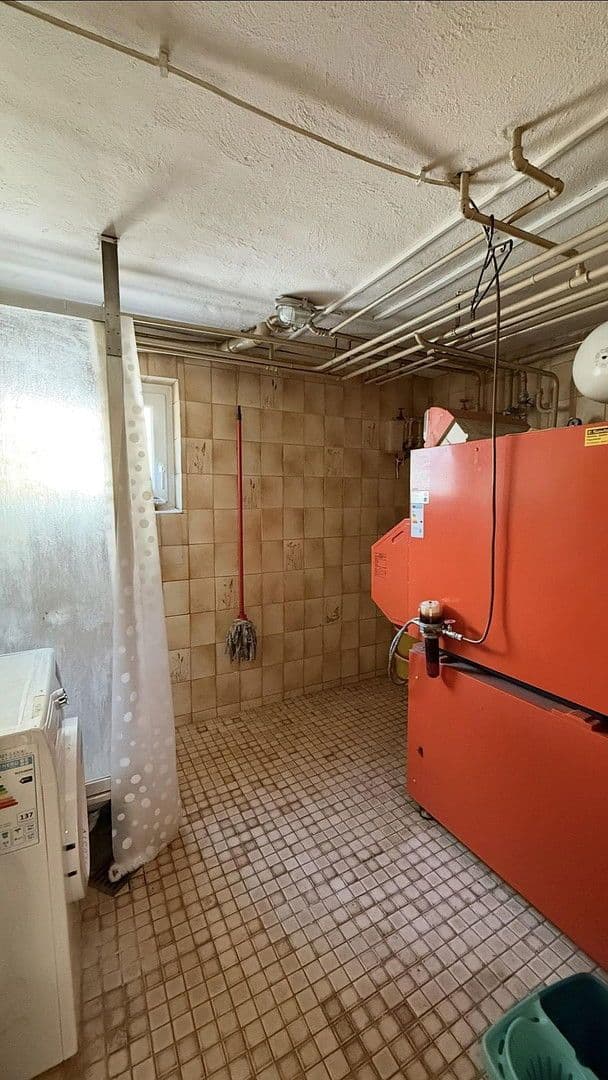 Predaj domu 200 m², pozemek 499 m², Rossentalstraße 122, Albstadt, Bádensko-Wurttembersko Predaj domu 200 m², pozemek 499 m², Rossentalstraße 122, Albstadt, Bádensko-Wurttembersko