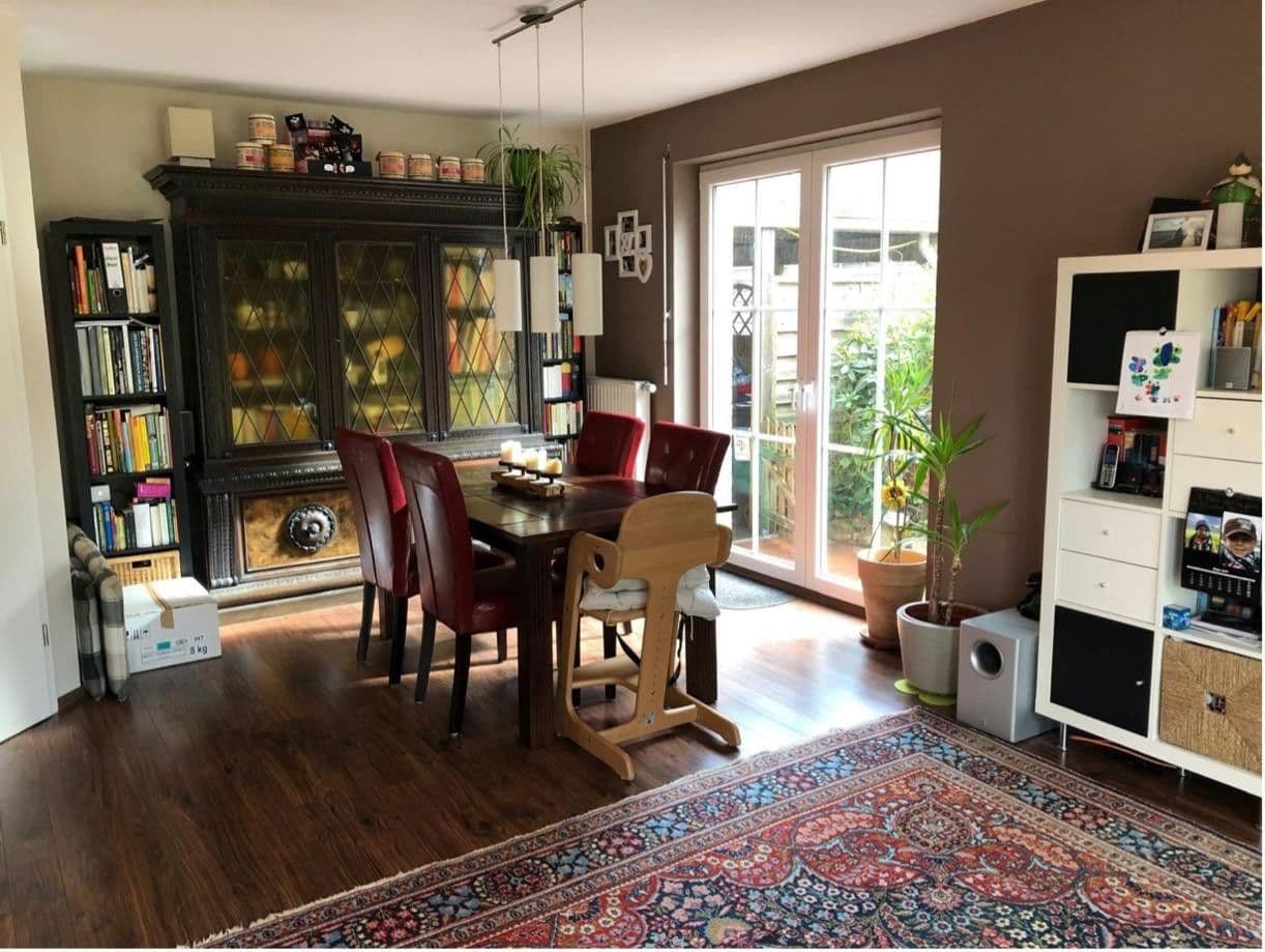 Predaj domu 128 m², pozemek 460 m², Ahrensburg, Šlezvicko-Holštajnsko Predaj domu 128 m², pozemek 460 m², Ahrensburg, Šlezvicko-Holštajnsko