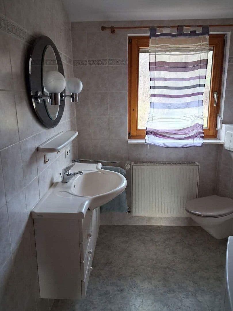 Prenájom bytu 3-izbový 68 m², Süßen, Bádensko-Wurttembersko Prenájom bytu 3-izbový 68 m², Süßen, Bádensko-Wurttembersko