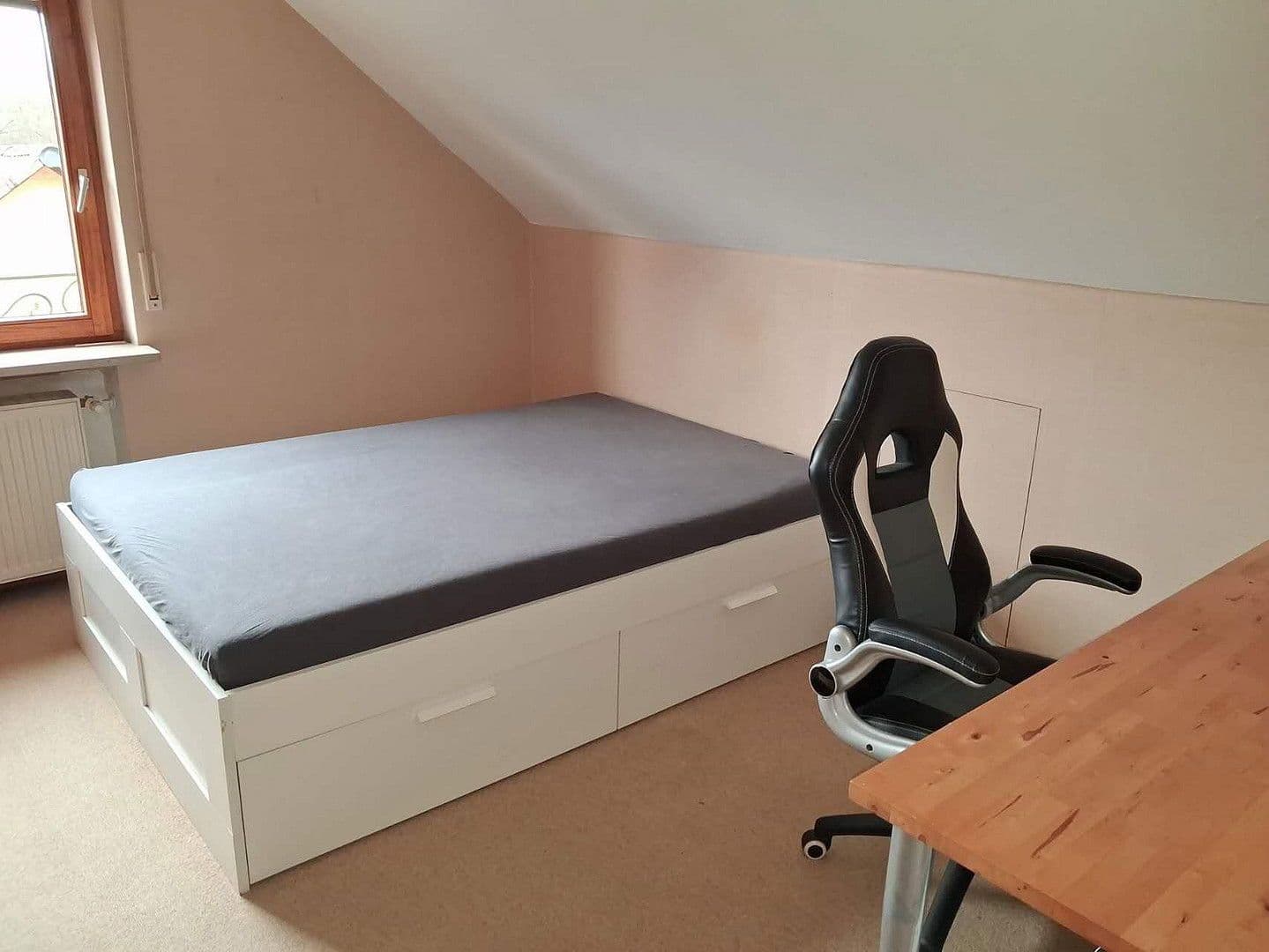 Prenájom bytu 3-izbový 68 m², Süßen, Bádensko-Wurttembersko Prenájom bytu 3-izbový 68 m², Süßen, Bádensko-Wurttembersko