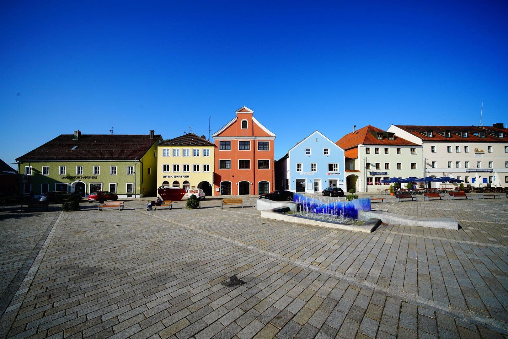 Predaj domu 738 m², pozemek 465 m², Bad Griesbach i.Rottal, Bavorsko Predaj domu 738 m², pozemek 465 m², Bad Griesbach i.Rottal, Bavorsko