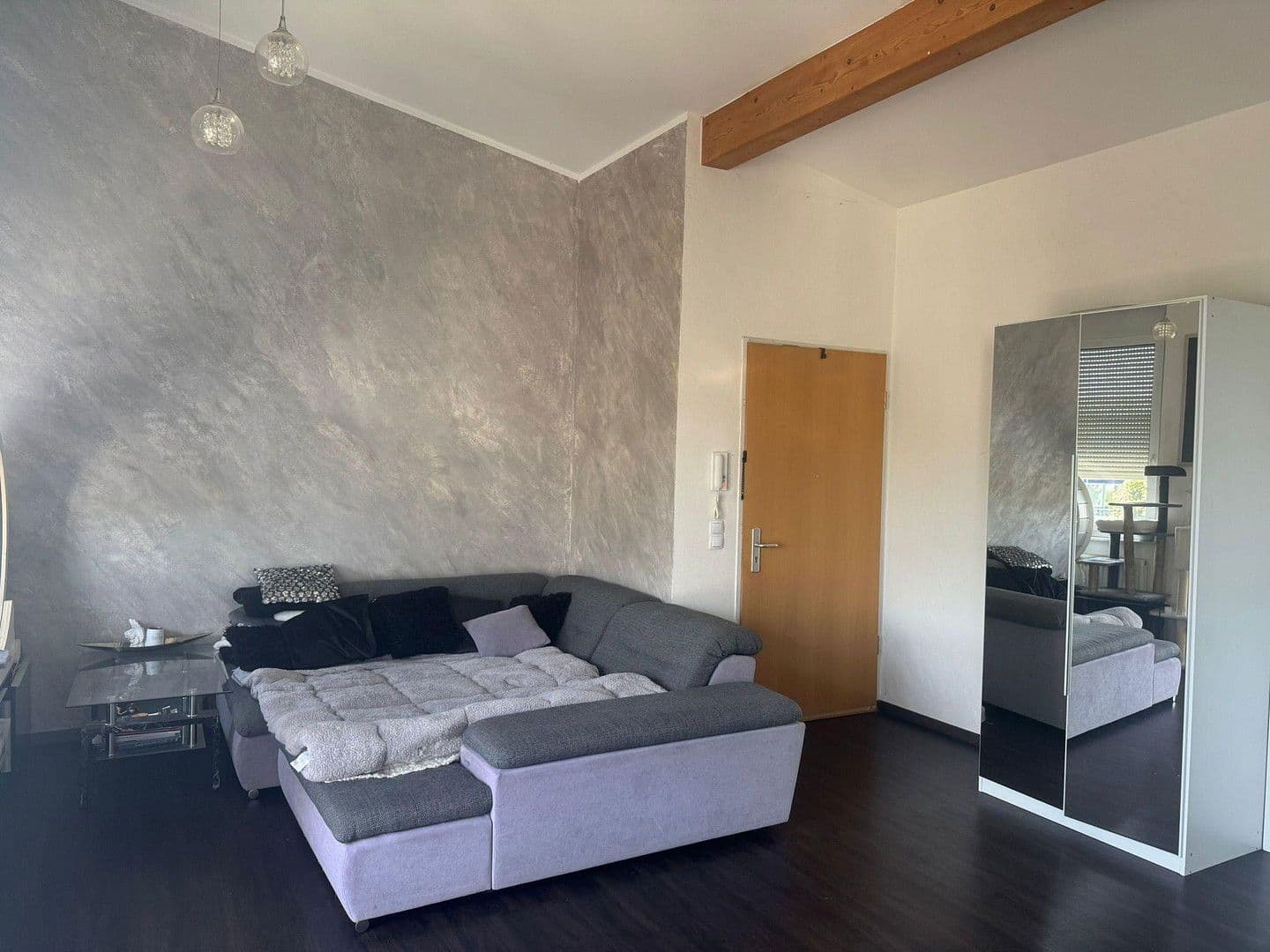 Prenájom bytu 3-izbový 80 m², Kansasstrase, Kornwestheim, Bádensko-Wurttembersko Prenájom bytu 3-izbový 80 m², Kansasstrase, Kornwestheim, Bádensko-Wurttembersko