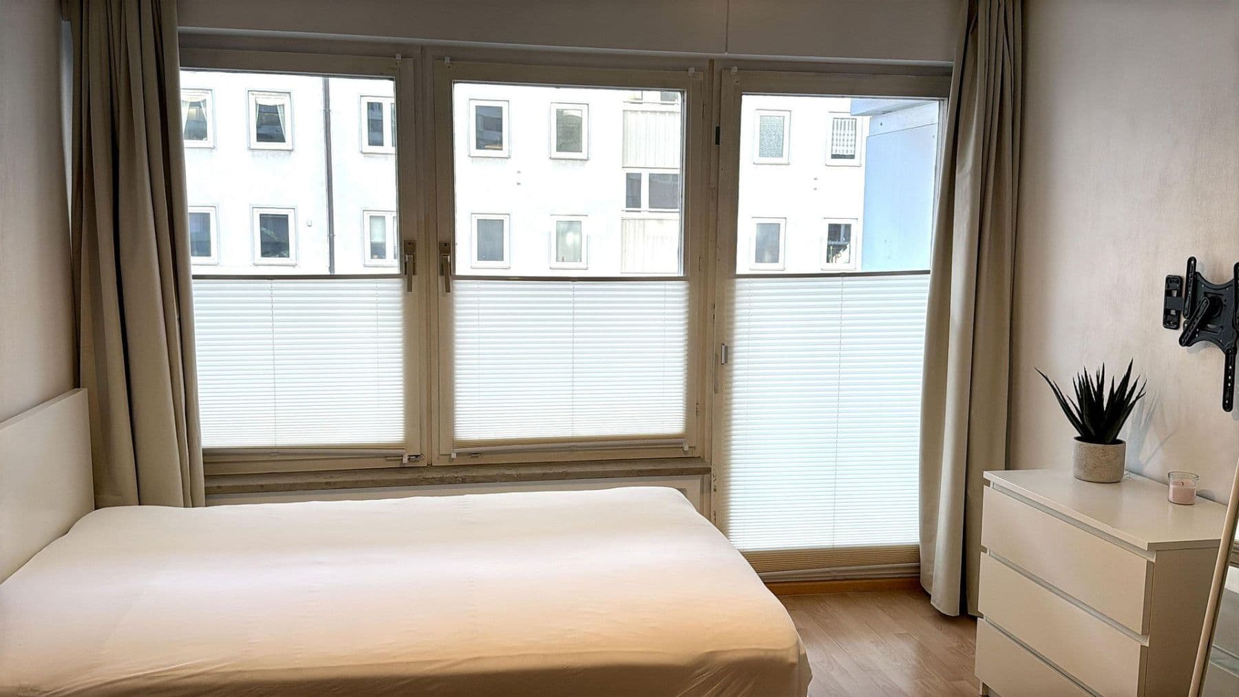 Prenájom bytu 1-izbový 28 m², München, Bavorsko Prenájom bytu 1-izbový 28 m², München, Bavorsko