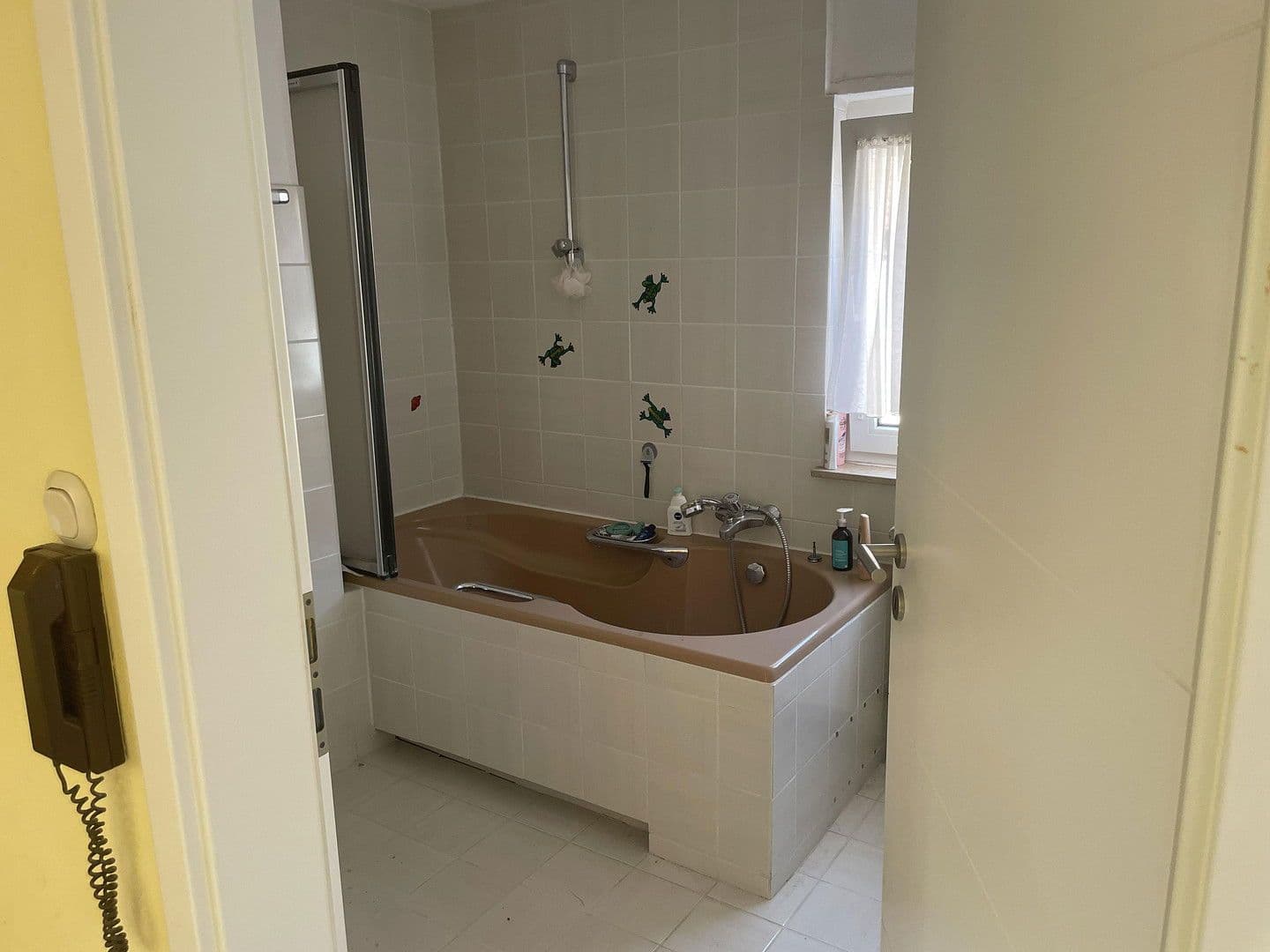 Predaj domu 280 m², pozemek 390 m², Großen-Busecker Str. 17, Buseck, Hesensko Predaj domu 280 m², pozemek 390 m², Großen-Busecker Str. 17, Buseck, Hesensko