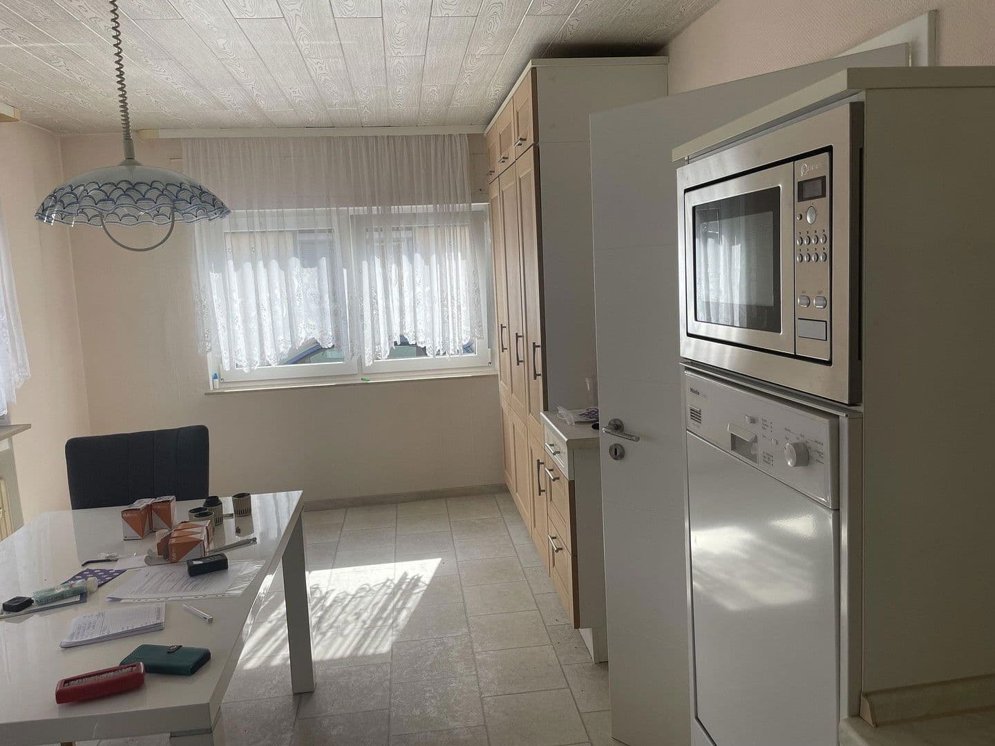 Predaj domu 280 m², pozemek 390 m², Großen-Busecker Str. 17, Buseck, Hesensko Predaj domu 280 m², pozemek 390 m², Großen-Busecker Str. 17, Buseck, Hesensko