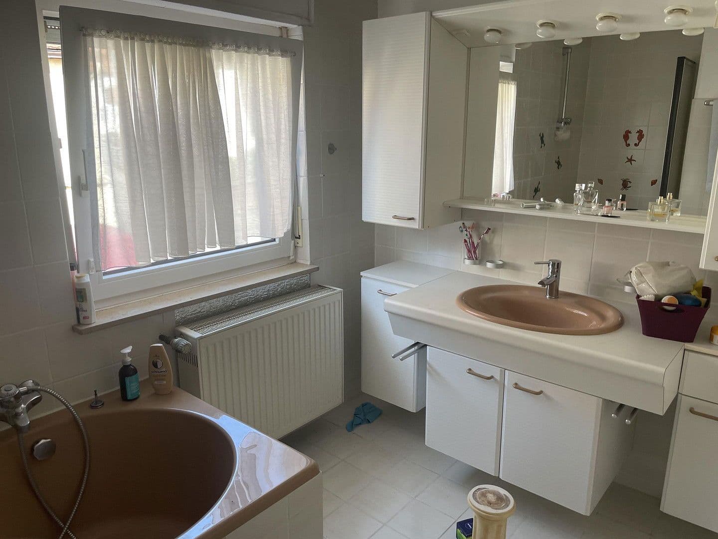 Predaj domu 280 m², pozemek 390 m², Großen-Busecker Str. 17, Buseck, Hesensko Predaj domu 280 m², pozemek 390 m², Großen-Busecker Str. 17, Buseck, Hesensko