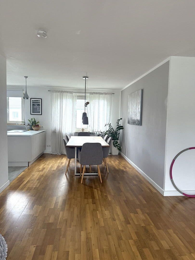 Predaj bytu 5-izbový 113 m², Niedermayerstrasse 65, Landshut, Bavorsko Predaj bytu 5-izbový 113 m², Niedermayerstrasse 65, Landshut, Bavorsko